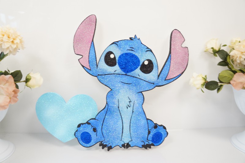 Regali e Bomboniere - Prodotti - PERSONAGGI POLISTIROLO - STITCH CON CUORE PERSONALIZZABILE CON NOME cm50X57 circa