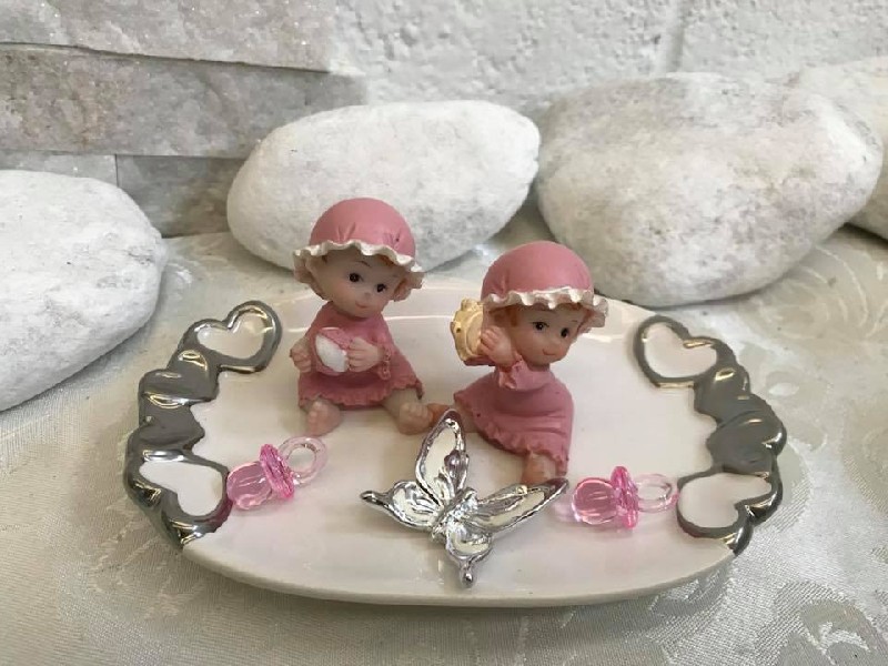 Regali e Bomboniere - Prodotti - Bomboniere Gemelli - GEMELLI FEMMINUCCE 10X6CM CUORI ARGENTO CON BOX