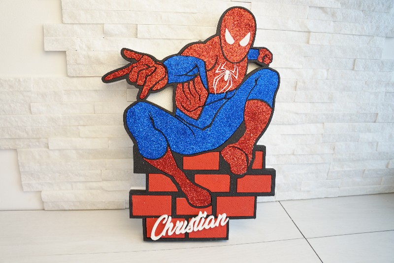Regali e Bomboniere - Prodotti - FIOCCHI NASCITA  - SPIDERMAN CON NOME PERSONALIZZATO 55CM COLORATO TUTTO A MANO 