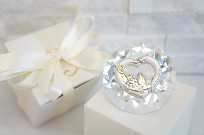 Regali e Bomboniere - Prodotti - Dolci Ricordi  - CRESIMA  DIAMANTE 5CM VETRO CON APPLICAZIONE BILAMINATO CON BOX