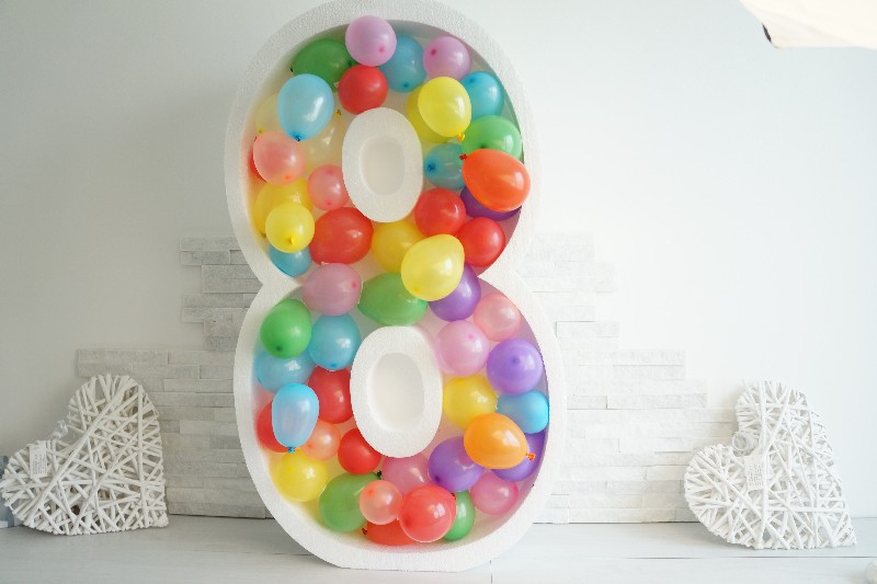 Regali e Bomboniere - Prodotti - Porta Palloncini  - NUMERO 90CM PORTA PALLONCINI TUTTO BIANCO BALLOON BOX