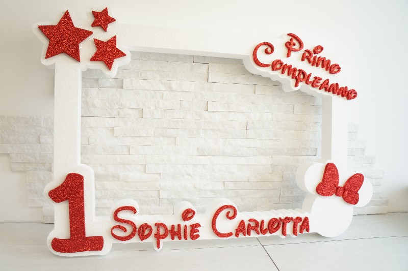 Regali e Bomboniere - Prodotti - Selfie polistirolo - CORNICE SELFIE PRIMO COMPLEANNO MINNIE 40X60CM PERSONALIZZABILE