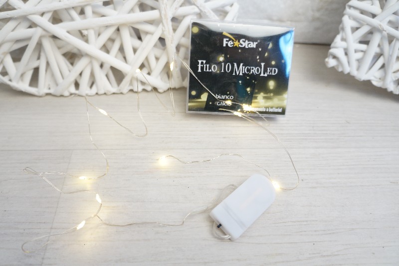 Regali e Bomboniere - Prodotti - Natale  - FILO 10 MICROLED BIANCO CALDO CON BATTERIA