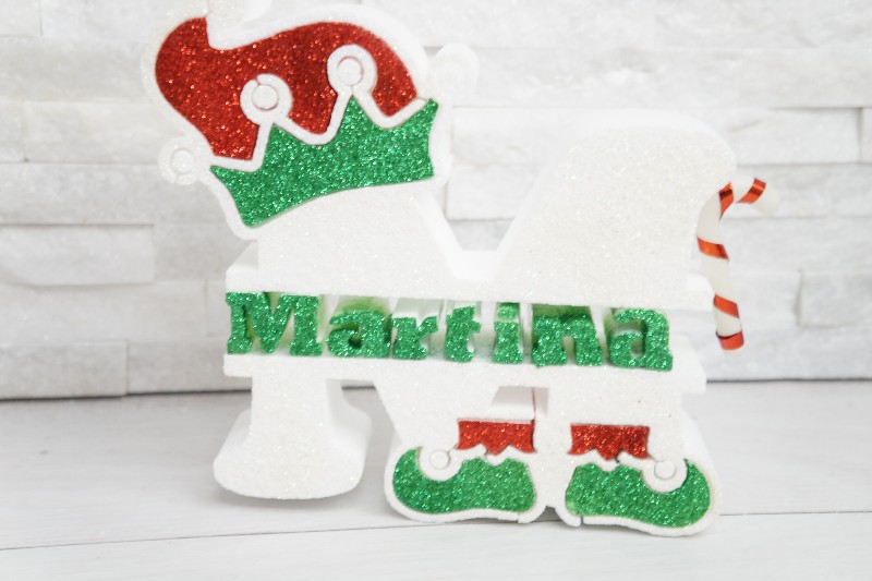 Regali e Bomboniere - Prodotti - Nomi Polistirolo - LETTERA CON CAPPELLO E NOME PERSONALIZZABILE 20CM BIANCO /VERDE