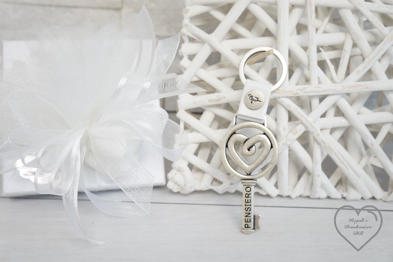 Regali e Bomboniere - Prodotti - FANTIN Portachive - PORTACHIAVI CUORE PENSIERO 13X4CM ARG E PELLE BIANCO E BOX
