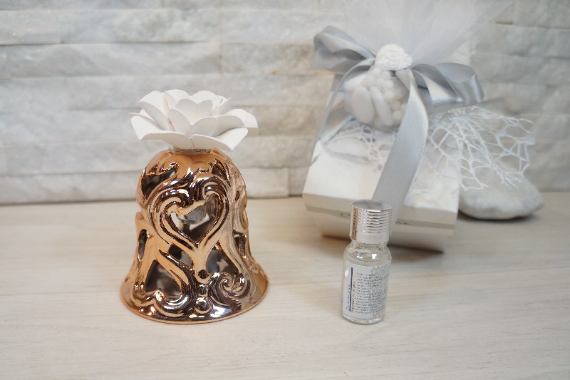 Regali e Bomboniere - Prodotti - Profumatori - CAMPANA ORO ROSA 9X9CM DIFFUSORE CON LED E FIORE CON ESSENZA E BOX