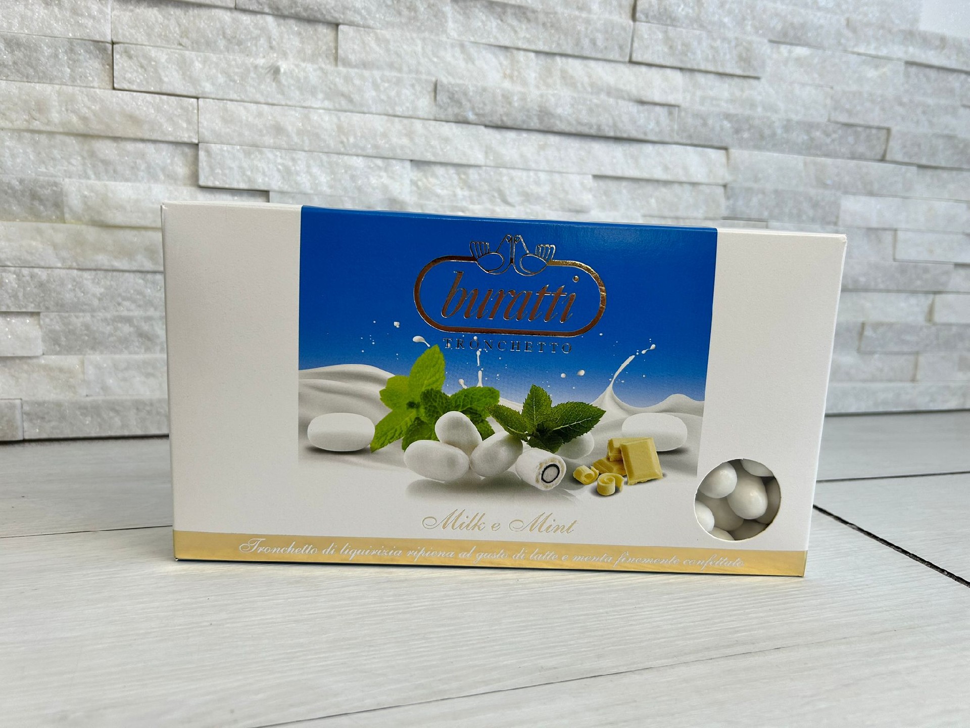 Regali e Bomboniere - Prodotti - CONFETTI BURATTI - 1KG - CONFETTI TRONCHETTI LATTE E MENTA