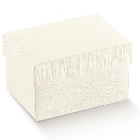 Regali e Bomboniere - Prodotti - SCATOLE BOMBONIERE - 300X300X60MM FONDO COPERCHIO SETA BIANCO