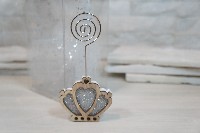 Regali e Bomboniere - Prodotti - SEGNAPOSTO  - CLIP SEGNAPOSTO CORONA CUORI 5.7X1.2X12CM LEGNO E RESINA 