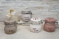 Regali e Bomboniere - Prodotti - BARATTOLI CERAMICA - H10CM BARATTOLO FRASE CON ALBERO COLORE ASSORTITO