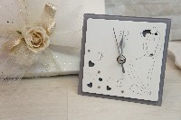 Regali e Bomboniere - Prodotti - Matrimonio - OROLOGIO ABBRACCIO STRASS BIANCO E GRIGIO 13 X 13 CM  