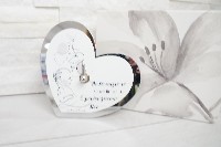 Regali e Bomboniere - Prodotti - Claraluna - OROLOGIO CUORE FAMIGLIA13.5X13X4 CON BOX