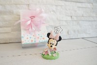 Regali e Bomboniere - Prodotti - Bomboniere Disney e cartoni - SEGNAPOSTO MINNIE C/FIORI RESINA  Con SHOPPER H10CM