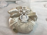 Regali e Bomboniere - Prodotti - Battesimo E Nascita - CROCE ICONA MATERNITA' 4X6CM POLVERE DI MARMO MADE IN ITALY