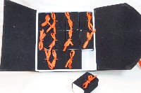 Regali e Bomboniere - Prodotti - Bomboniere Laurea - LIBRETTO LAUREA CON 12 ASTUCCI NERO