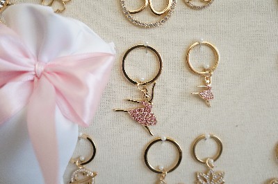 Regali e Bomboniere - Prodotti - Claraluna - PORTACHIAVE GRANDE ORO BALLERINA