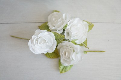 Regali e Bomboniere - Prodotti - Fiori - ROSELLINA C/DUE FOGLIE BIANCO