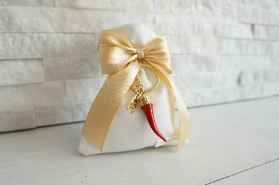 Regali e Bomboniere - Prodotti - Bomboniere Laurea - PORTACHIAVI CORNO ROSSO H4cm