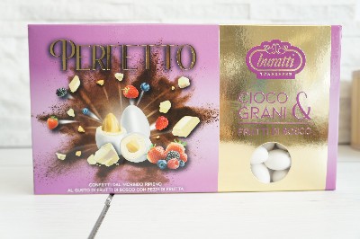 Regali e Bomboniere - Prodotti - Confetti PARTY - CONFETTI PERFETTO FRUTTI DI BOSCO 1KG