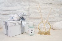 Regali e Bomboniere - Prodotti - Profumatori - PROFUMATORE CON CERCHI PORTAFIORI 7X7X7CM CON RAMETTI E ESSENZA CON BOX