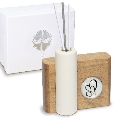 Regali e Bomboniere - Prodotti - Quadrifoglio  SOLIDALE - DIFFUSORE BIANCO CON BOX 