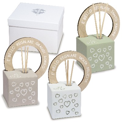 Regali e Bomboniere - Prodotti - Quadrifoglio  SOLIDALE - DIFFUSORE CON CERCHO CON BOX 