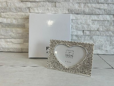 Regali e Bomboniere - Prodotti - FANTIN ARGENTI - P.FOTO IN METALLO ARGENTO CUORE SU RETTANGOLO STRASS 