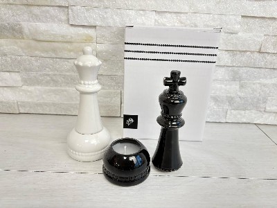 Regali e Bomboniere - Prodotti - Matrimonio - 15CM - SET DUE CANDELE RE E REGINA SCACCHI - C/BOX